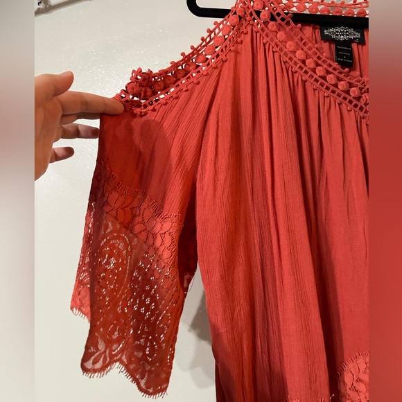 NWOT Oliver (Buckle Brand) Blouse - Picture 4 of 4